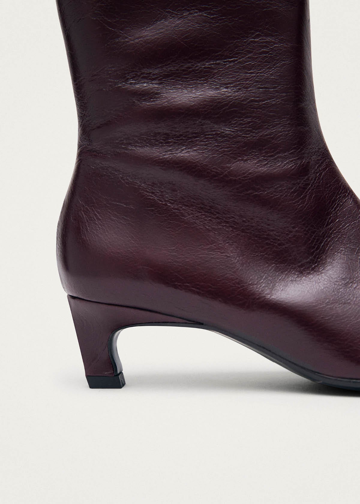 Ambar Rift Burgundy Leather Ankle Boots - Image 7
