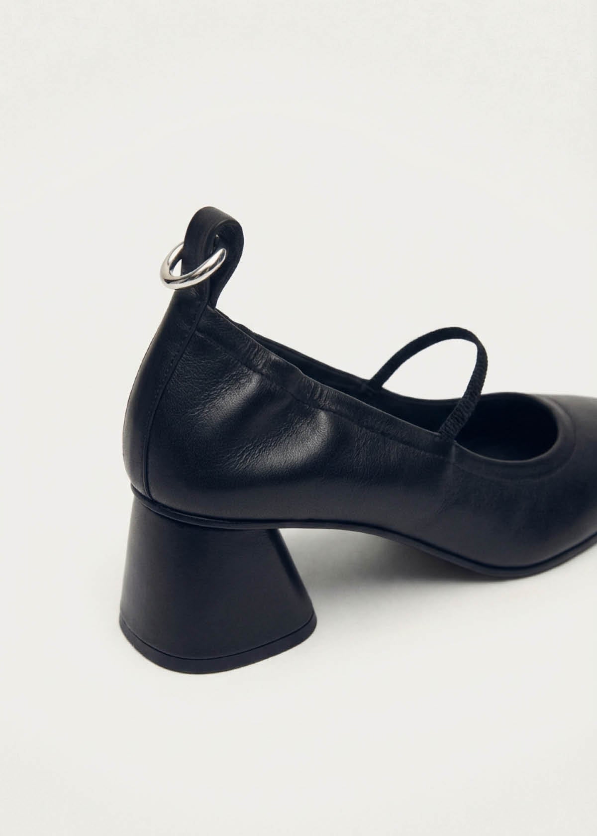 Rhiane Black Leather Pumps - Image 7